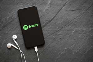 Spotify on Iphone