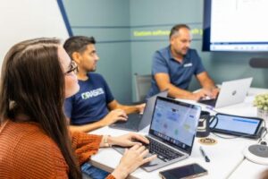 Orases UX reasearch team work